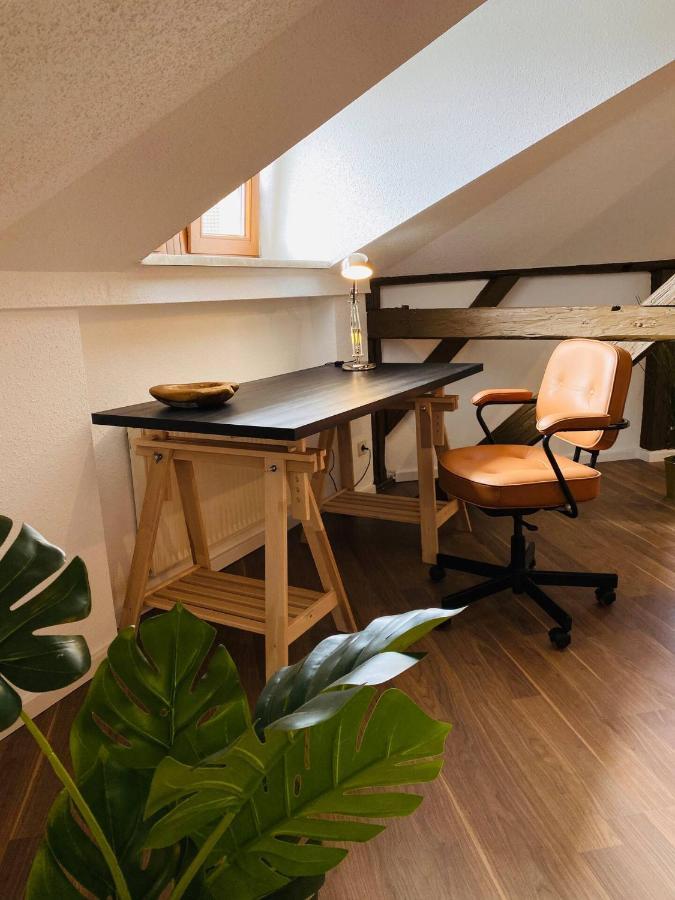 Yourfavoritebed Designapartment Im Zentrum 10 Zwickau Esterno foto