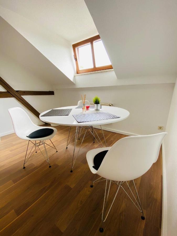 Yourfavoritebed Designapartment Im Zentrum 10 Zwickau Esterno foto